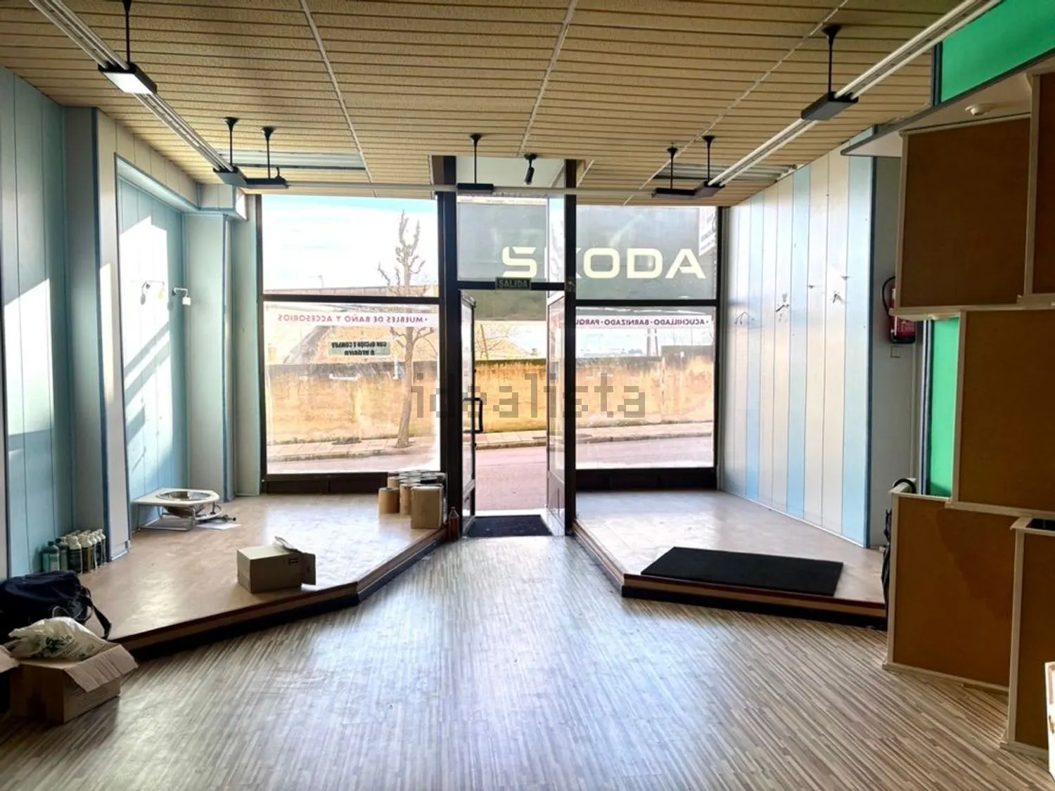 Local en Oviedo — Local en Oviedo · Paula Casoni